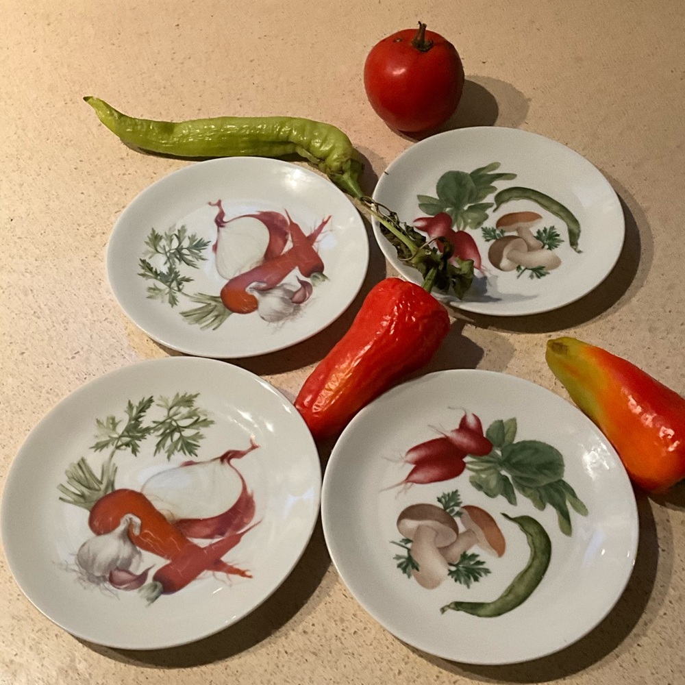 Philippe Deshoulieres Vegetable Motif Plate Set